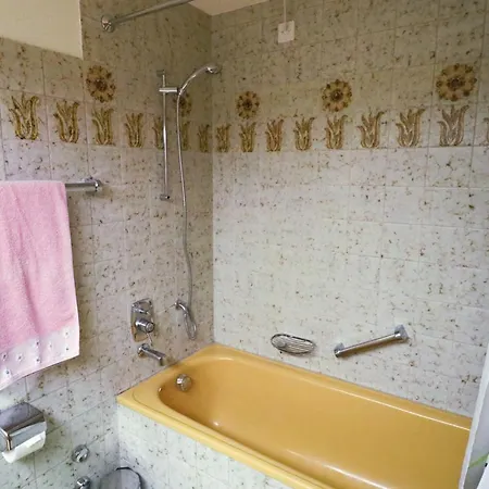 Richmond - 301&106 Apartment