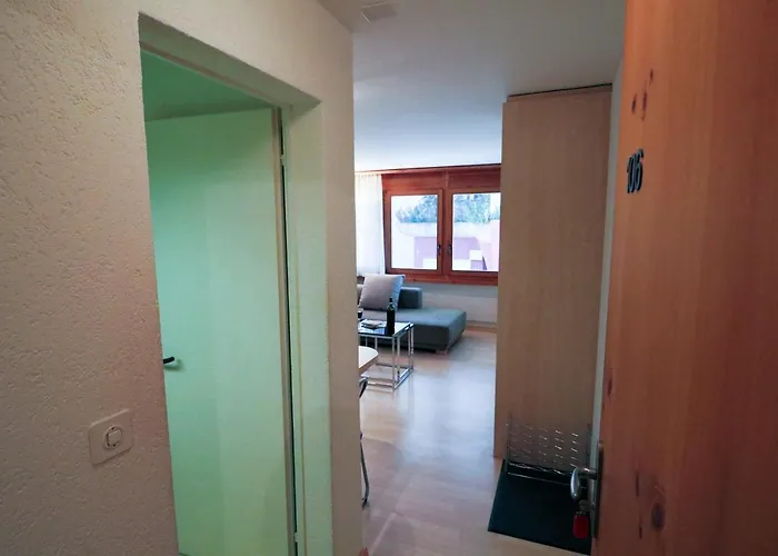 Richmond - 301 & 106 Davos