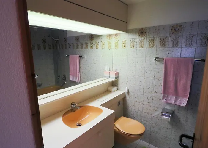 Richmond - 301 & 106 *