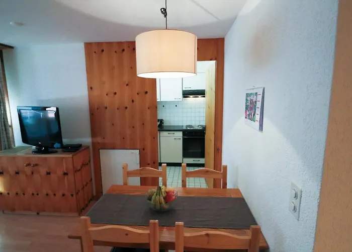 Richmond - 301 & 106 * Davos