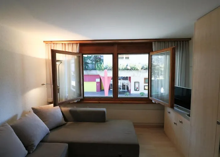 Richmond - 301 & 106 * Davos