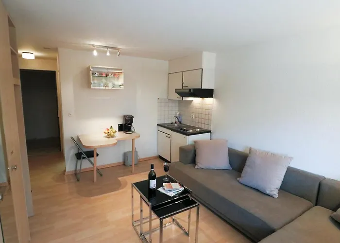 Richmond - 301 & 106 Apartman *