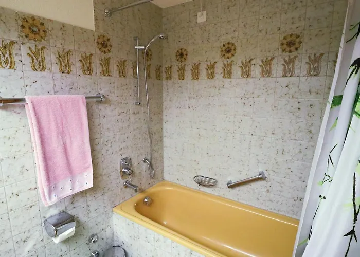 Richmond - 301 & 106 Apartman